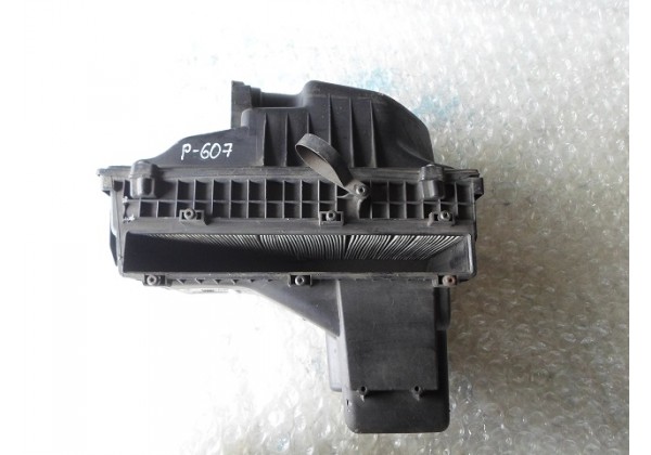 Корпус повітряного фільтра Citroen C5, C8, Peugeot 607, 807, 2.0 HDi, 9640454480 *